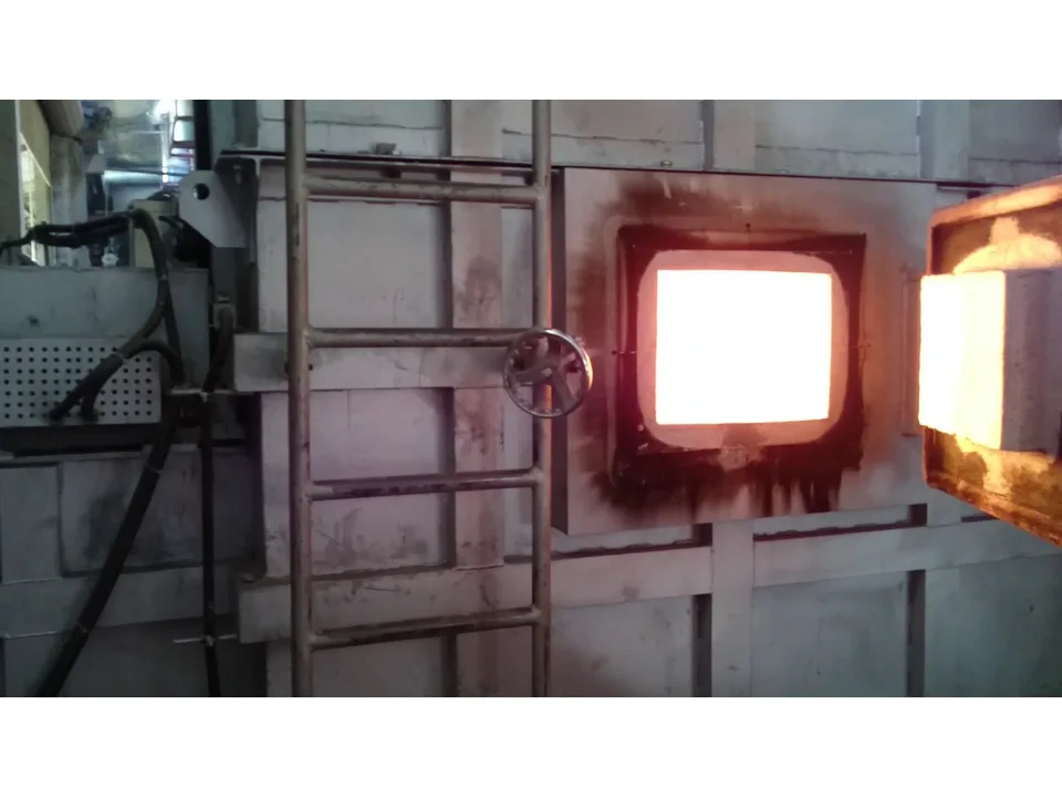 Lò nấu nhôm phế liệu buồng chữ nhật